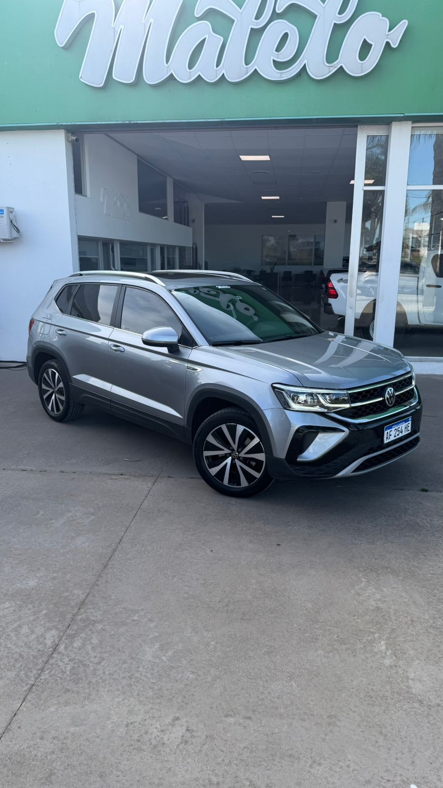 VOLKSWAGEN - TAOS  - HIGHLINE  - 2022